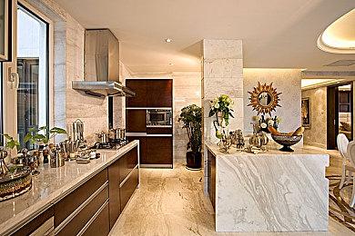 TGA：《战锤40K：星际战士2》预告 星际战士斩杀虫族